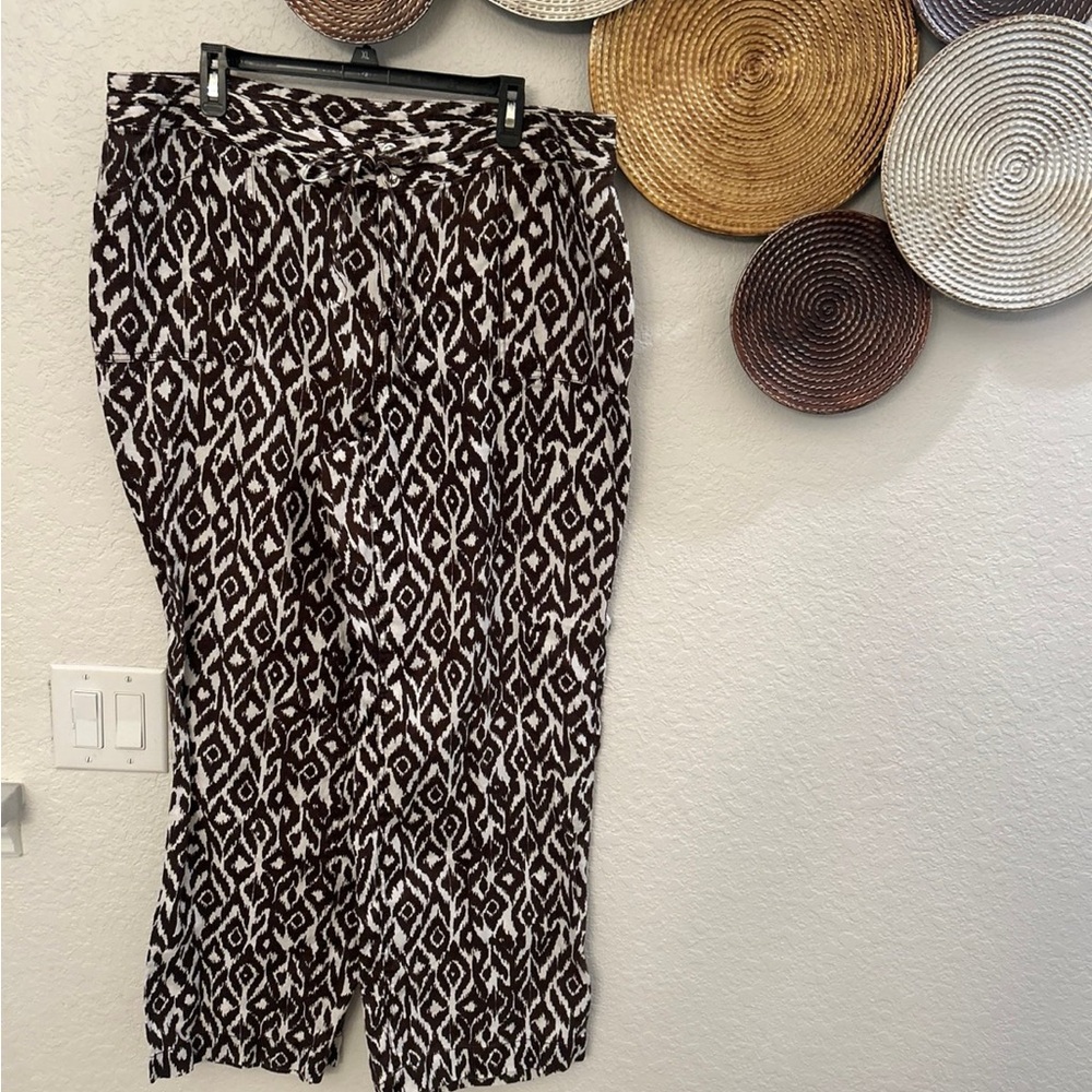 INC‎ International Concepts Brown and Cream Linen Pants